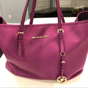 Michael Kors tote